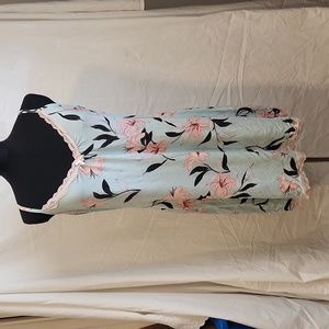 Ambrielle women's nightgown, size L